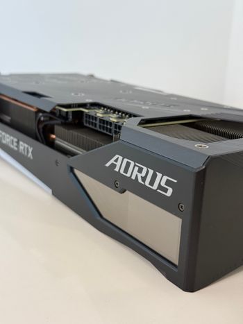 AORUS RTX 3070TI 8GB LCD