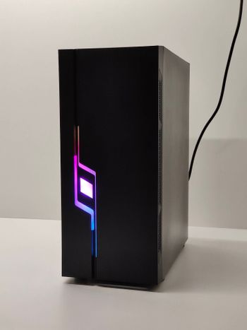 i7-6700K, XFX RX 5700 Triple dissipation, žaidimų kompiuteris