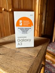 Samsung Galaxy A3 Black Sky (2017)