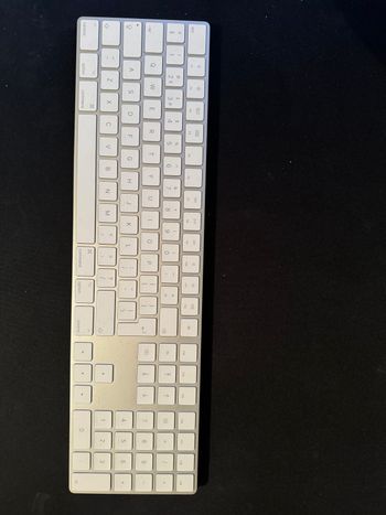 Apple Magic Keyboard with Numeric Keypad Wireless, EN