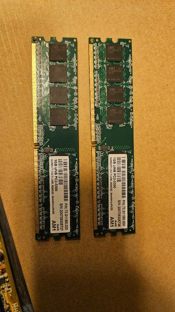 Asus P5L 1934, E4500, 2gb ram