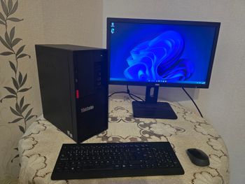 i7-9700| 16GB RAM| Nvme + HDD| Quadro 1GB| WIN11 PRO| Monitor + Keyboard & Mouse