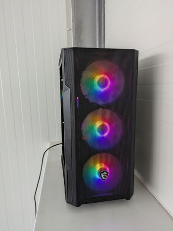 Ryzen 5 2600 / 16GB / 512GB / GTX1080TI 11GB