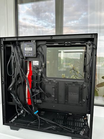 Redeem NZXT H510 Horde ATX Mid Tower Red PC Case