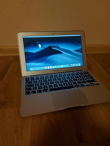 Tvarkingas MacBook air a1369 +Originalus pakrovėjas