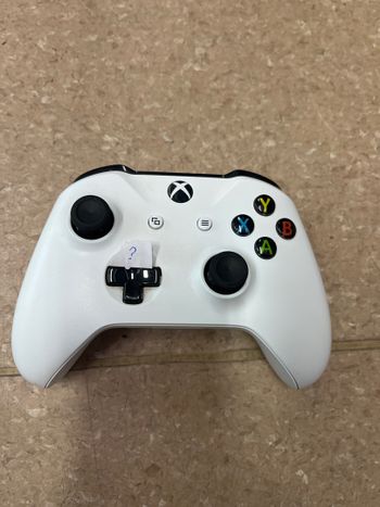 xbox one pultelis . mygtukas į viršų nepasispaudzia