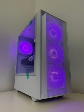 Naujas Žaidimų/Darbo Kompiuteris RX 5700XT RYZEN 5 4500 16GB RAM 512GB SSD