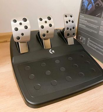 Redeem Logitech G923 Trueforce + shifter