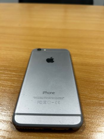 Apple iPhone 6 16GB Silver