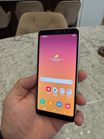 Samsung Galaxy A8 32GB Gold (2018)