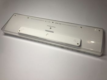 Genuine Apple A1016 Wireless Bluetooth White Full Size Keyboard