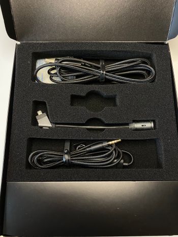 Corsair Virtuoso RGB žaidimų ausinės gaming headset