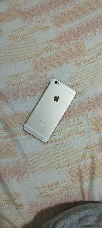 Apple iPhone 6 64GB Gold